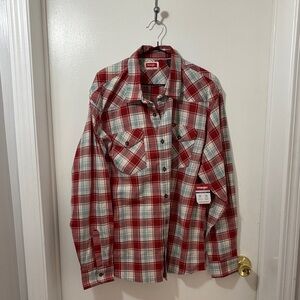 Wrangler Men's Red and Gray Plaid Button Down Shirt